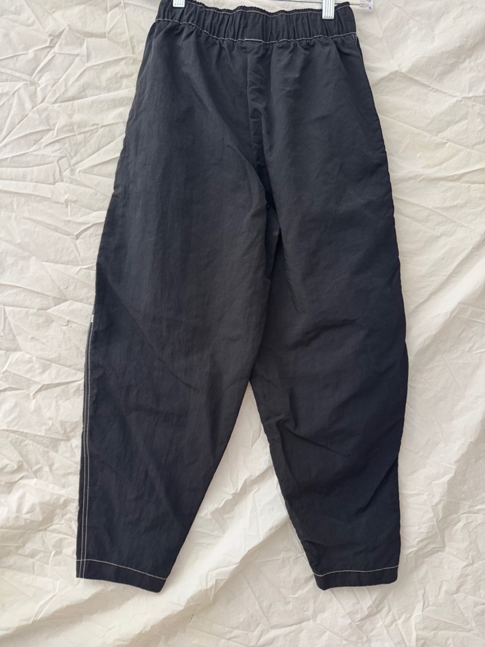 Nike 90’s Y2K Black Track Tapered Leg with White Swoosh - Picture 4 of 4